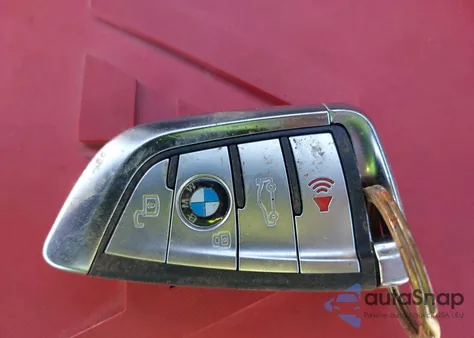 2022 BMW X7 xDrive40I z USA, uszkodzony, nr VIN 5UXCW2C00N9M49974